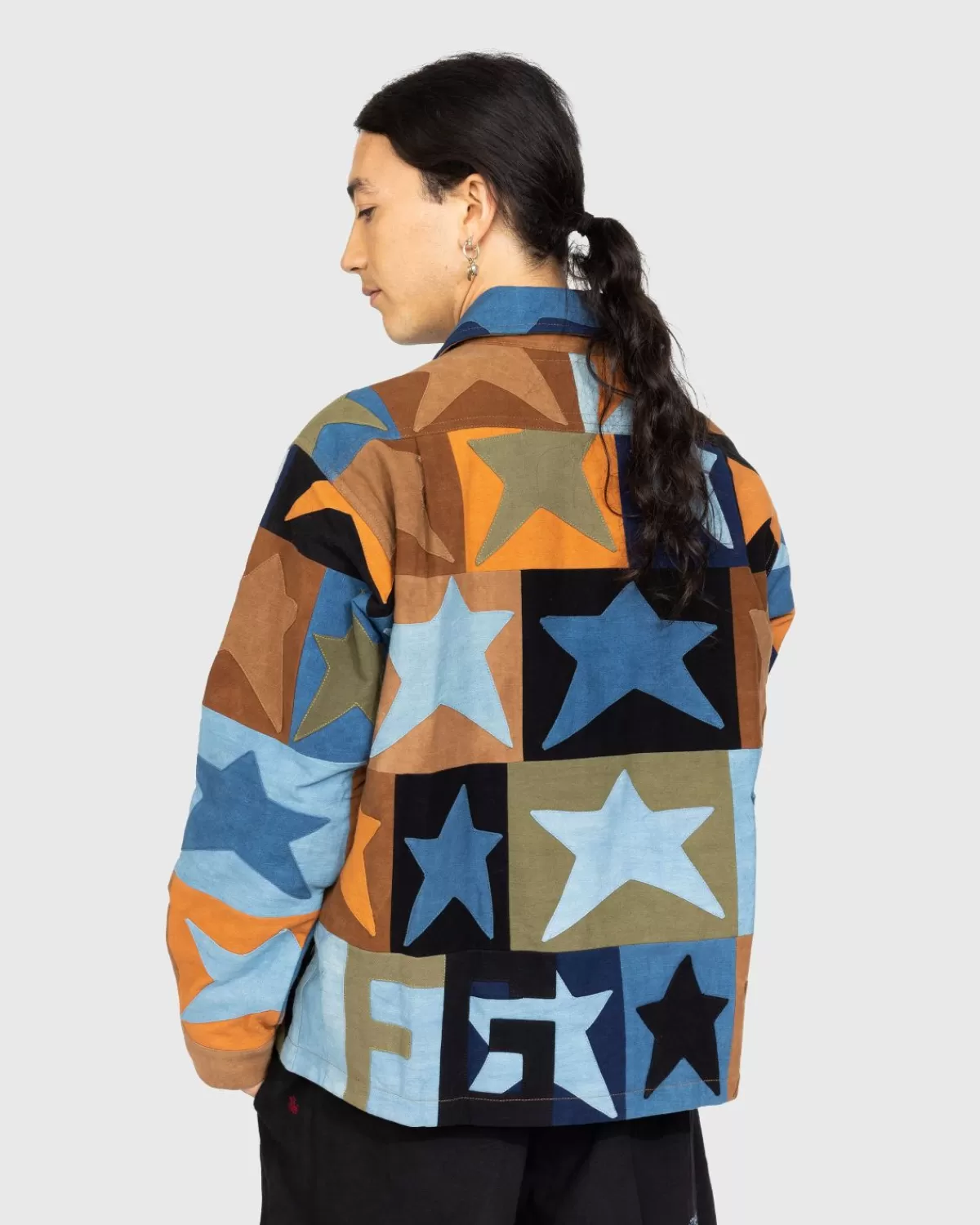 verhaal_mfg_worfjasje_star_scraps_patchwork_4.webp Bovenkleding^Story mfg. Verhaal Mfg. Worfjasje Star Scraps Patchwork