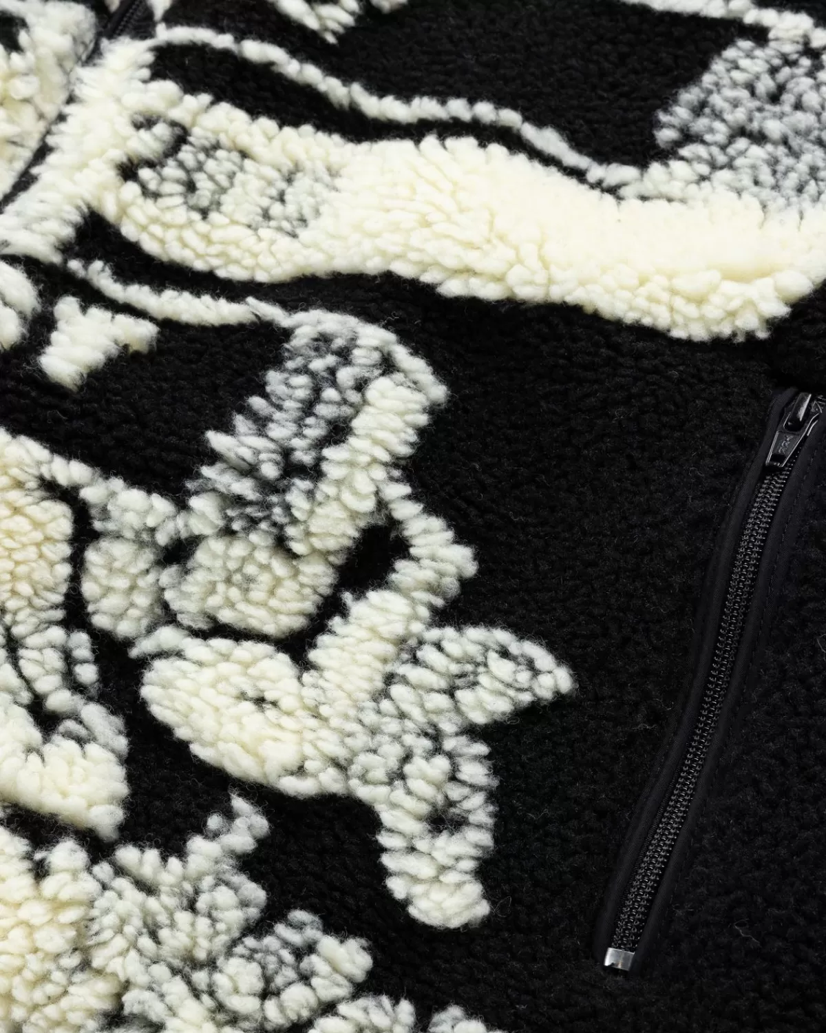 yproject_paris_beste_jacquard_fleecejack_zwartgebroken_wit_5.webp Bovenkleding^Y/Project Paris' Beste Jacquard Fleecejack Zwart/Gebroken Wit